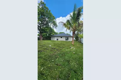 1468 NW 100th St, Miami, FL 33147 - Photo 7