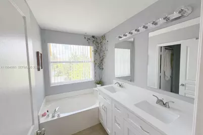 5005 Northern Lights Dr #5005, Greenacres, FL 33463 - Photo 11