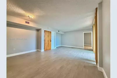2075 SW 122nd Ave #209, Miami, FL 33175 - Photo 1