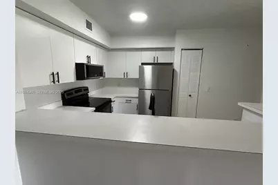 12166 Saint Andrews Pl #108, Miramar, FL 33025 - Photo 5