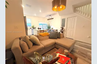 12107 NW 24th Pl, Miami, FL 33167 - Photo 5