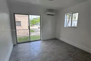 310 NW 16th Ave, Miami, FL 33125 - Photo 3