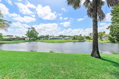 3851 NW 100th Ave, Coral Springs, FL 33065 - Photo 35