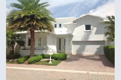 8 Turtle Walk #8, Key Biscayne, FL 33149 - Photo 1