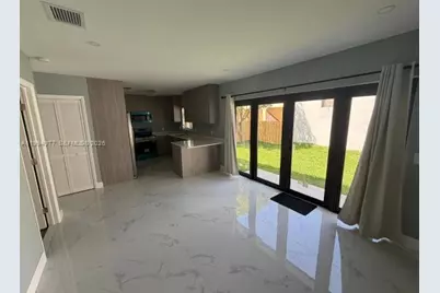 644 NW 6th Ct, Hallandale Beach, FL 33009 - Photo 21