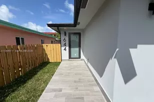 644 NW 6th Ct, Hallandale Beach, FL 33009 - Photo 1