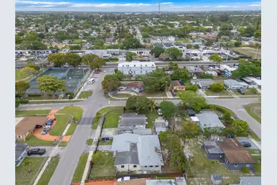 1830 NW 26th Ter, Fort Lauderdale, FL 33311 - Photo 39