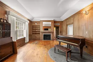 140 NE 95th St, Miami Shores, FL 33138 - Photo 3