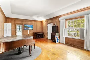 140 NE 95th St, Miami Shores, FL 33138 - Photo 5