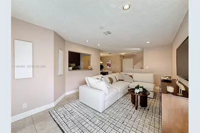 5043 Pointe Emerald Ln, Boca Raton, FL 33486 - Photo 9