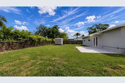 15305 SW 104th Ave, Miami, FL 33157 - Photo 11