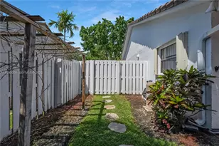 9600 NW 18th St, Plantation, FL 33322 - Photo 27
