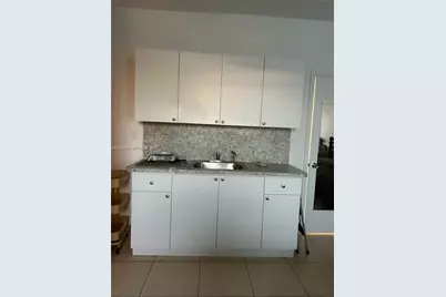 9525 SW 16th St #A, Miami, FL 33165 - Photo 5