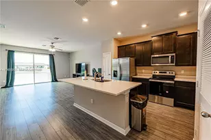 5204 Jovial Ct, Fort Pierce, FL 34947 - Photo 5