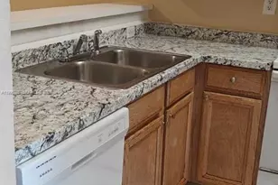 3598 NW 91st Ln, Sunrise, FL 33351 - Photo 3