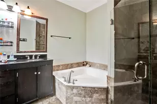 2441 E Aragon Blvd, Sunrise, FL 33313 - Photo 29