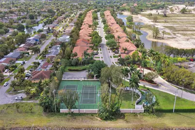 2441 E Aragon Blvd #5, Sunrise, FL 33313 - Photo 47