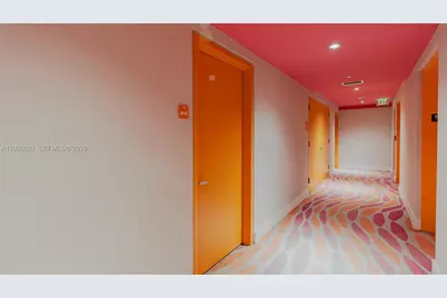 31 SE 6th St #1906, Miami, FL 33131 - Photo 19