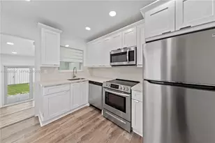 5727 SW 3rd St, Miami, FL 33144 - Photo 5