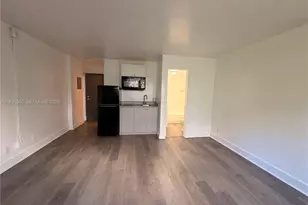 143 SW 9th St, Miami, FL 33130 - Photo 5