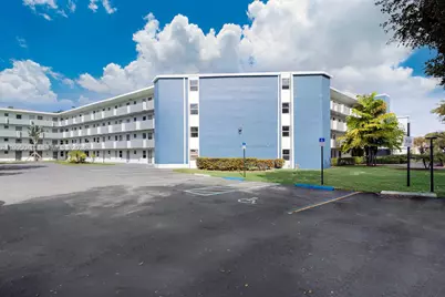 1351 NE 191 St #E 106, Miami, FL 33179 - Photo 1