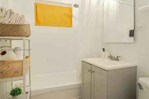 7031 NW 6th Ct, Miami, FL 33150 - Photo 5