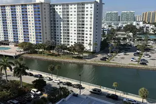 500 Bayview Dr, Sunny Isles Beach, FL 33160 - Photo 5