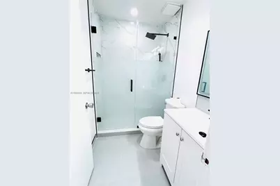 164 NW 85th Ct, Miami, FL 33126 - Photo 17