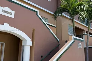 10026 Hammocks Blvd, Miami, FL 33196 - Photo 1