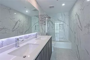 488 NE 18th St, Miami, FL 33132 - Photo 17