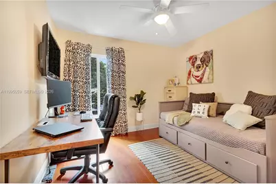 1610 W Sandpiper Cir, Pembroke Pines, FL 33026 - Photo 31