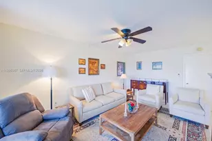 9150 Lime Bay Blvd, Tamarac, FL 33321 - Photo 9