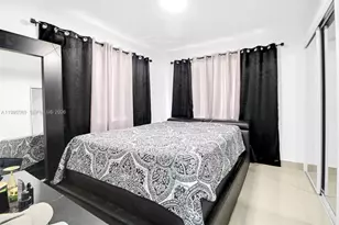 2330 W 6th Ct, Hialeah, FL 33010 - Photo 13