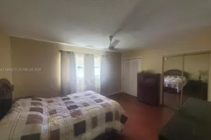 319 NE 14th Ave, Hallandale Beach, FL 33009 - Photo 9