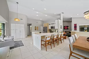 11021 NW 7th St, Plantation, FL 33324 - Photo 29