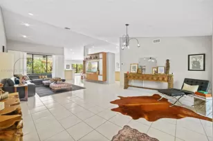 11021 NW 7th St, Plantation, FL 33324 - Photo 9