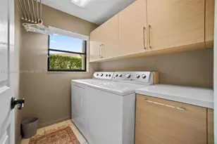 11021 NW 7th St, Plantation, FL 33324 - Photo 43