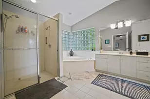 11021 NW 7th St, Plantation, FL 33324 - Photo 41