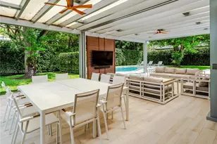 8525 SW 54th Ct, Miami, FL 33143 - Photo 3