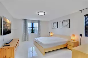 605 Ives Dairy Rd, Miami, FL 33179 - Photo 11