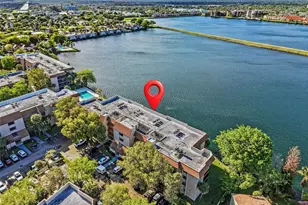 605 Ives Dairy Rd, Miami, FL 33179 - Photo 37