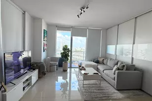 90 SW 3rd St, Miami, FL 33130 - Photo 7