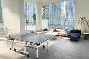 90 SW 3rd St, Miami, FL 33130 - Photo 35