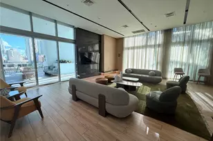 90 SW 3rd St, Miami, FL 33130 - Photo 27