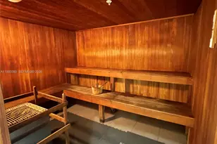 90 SW 3rd St, Miami, FL 33130 - Photo 47