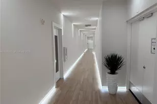 90 SW 3rd St, Miami, FL 33130 - Photo 35