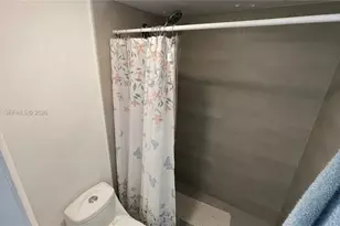 10801 SW 109th Ct, Miami, FL 33176 - Photo 15