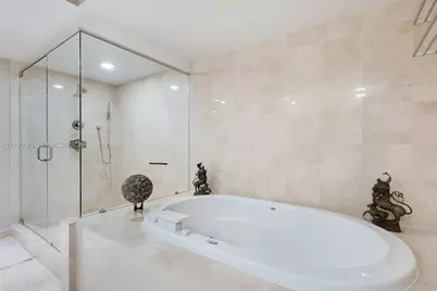 17201 Collins Ave #2804, Sunny Isles Beach, FL 33160 - Photo 21