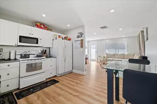 5402 NW 25th Terrace, Tamarac, FL 33309 - Photo 13