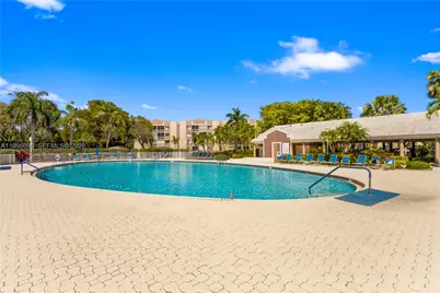 7676 Trent Dr #308, Tamarac, FL 33321 - Photo 5